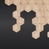 Geometrisk väggmålning i svart och mjukt brunt, eller det moderna Honeycomb-motivet - bild nummer 2